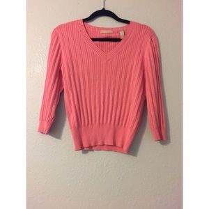 Women’s pink long sleeved shirt